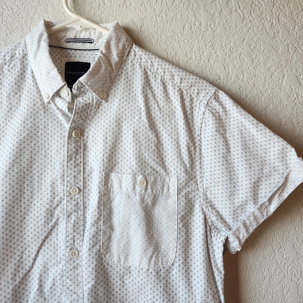 Denim & Flower White Casual Cotton Button Down